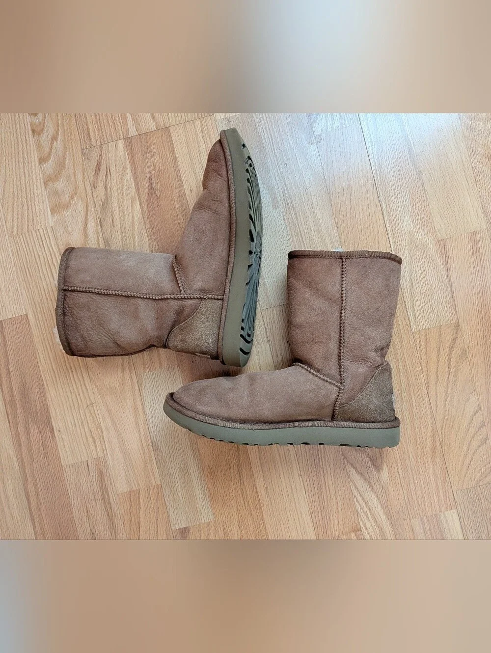 UGG cozy shearling